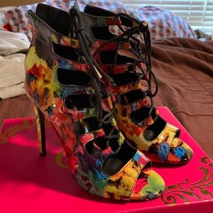 Stiletto’s by Candies Brand. NIB!